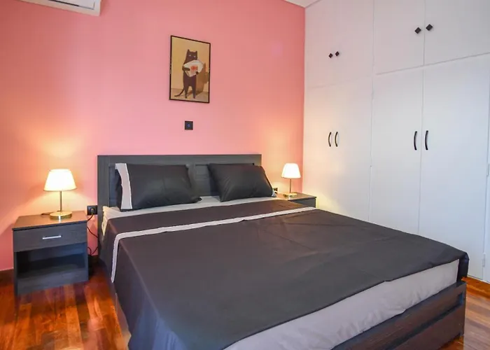 Spacious Near Panormou Metro With Self Check-In